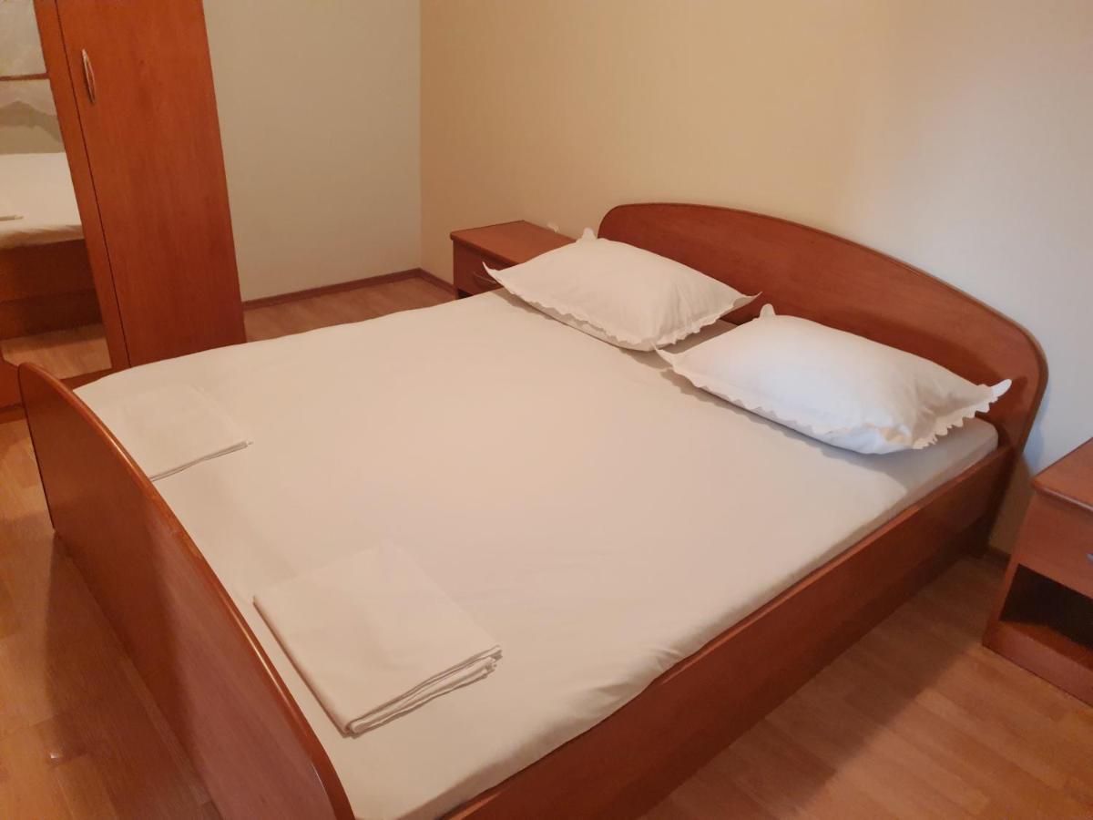 Betanovalja Apartment Luaran gambar