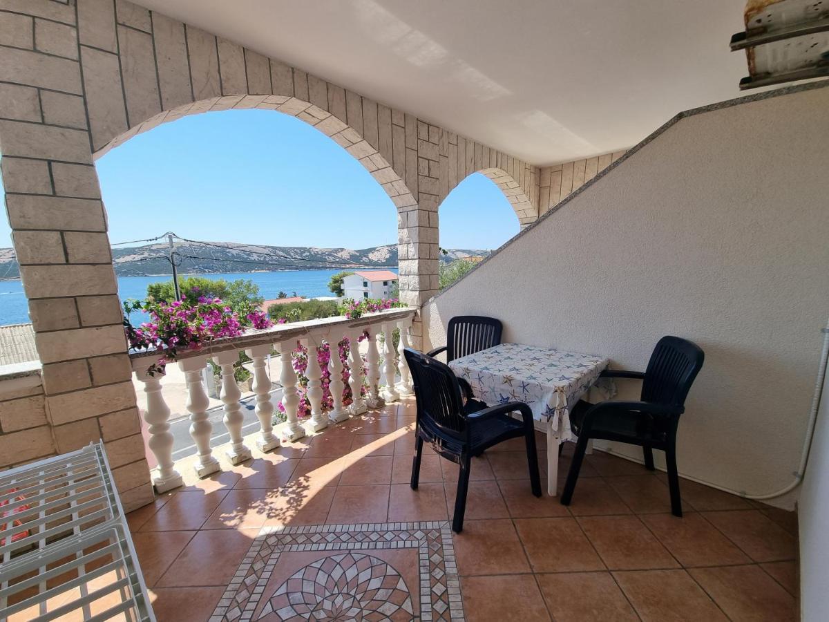 Betanovalja Apartment Luaran gambar