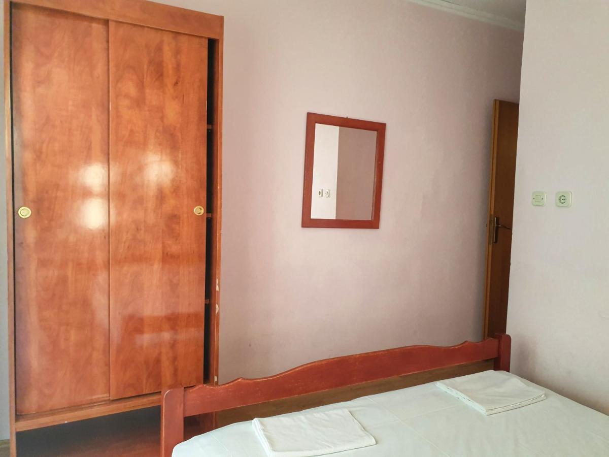 Betanovalja Apartment Luaran gambar